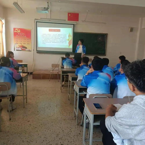 人文與藝術(shù)設(shè)計系開展“傳承中華文化，弘揚工匠精神”主題團日活動策劃